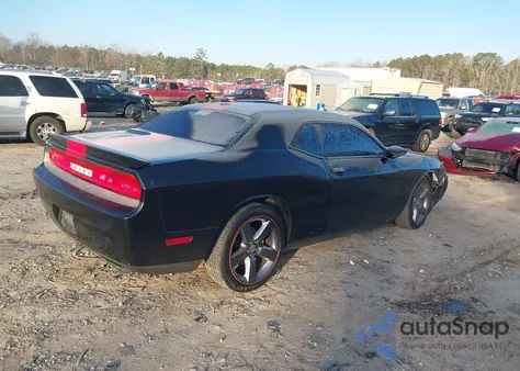 2012 Dodge Challenger Sxt z USA, uszkodzony, nr VIN 2C3CDYAG7CH240727